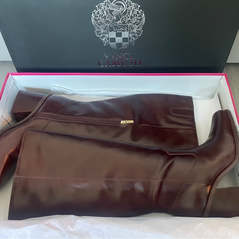 Vince Camuto Burgundy Brown Leather Boots